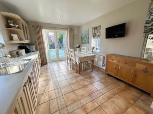 Kitchen- click for photo gallery